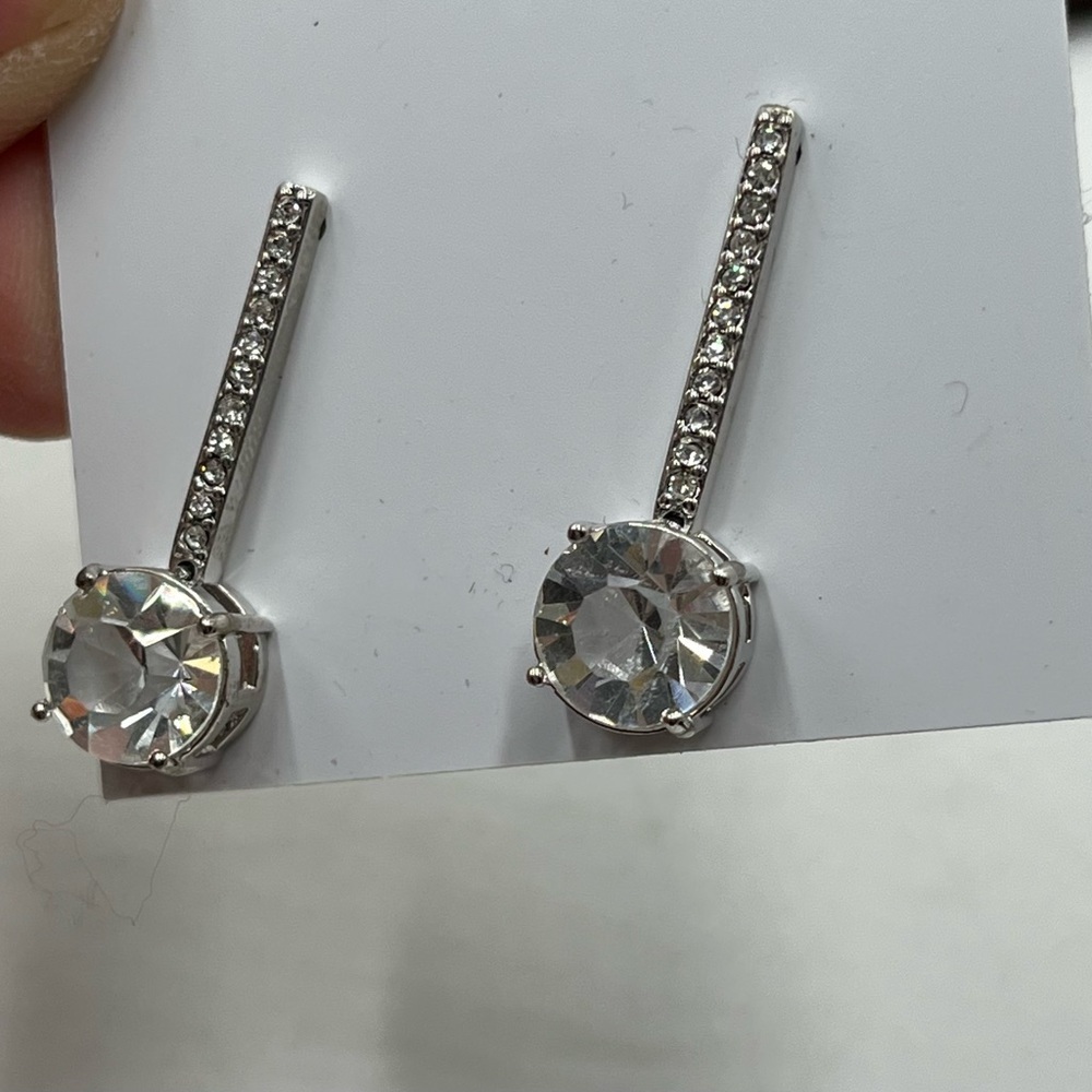 Kate Spade New York Faceted
Clink of Ice Linear Silver Plated‎ Drop Earrings New - Picture 9 of 12